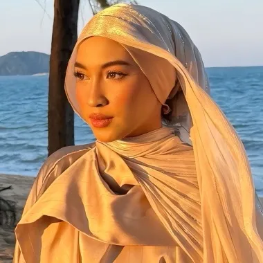 @natashazll