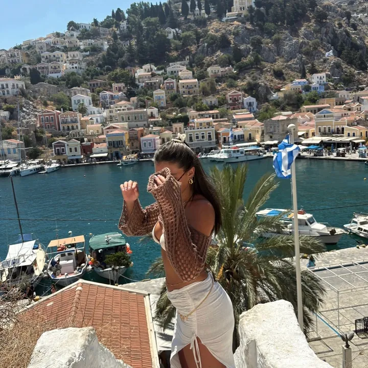 @emily.bashi