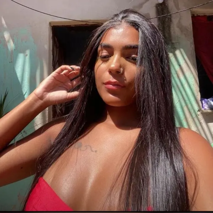@indiazinhaaofc0