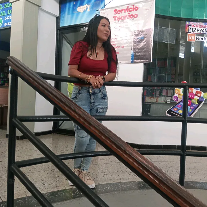 @kandreina_