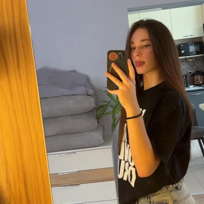 @karisha0105
