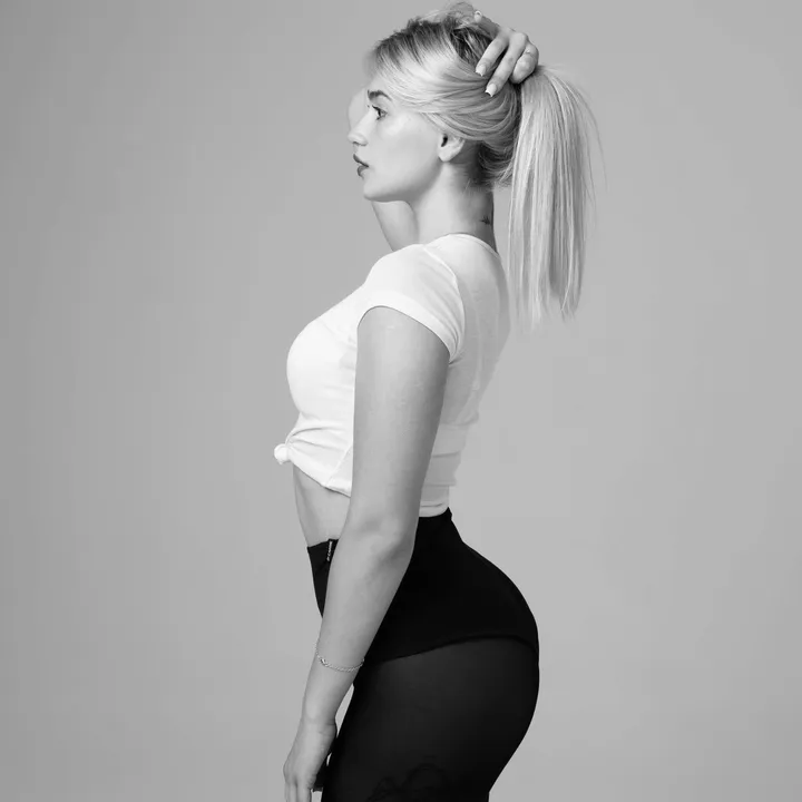 @yananevaa