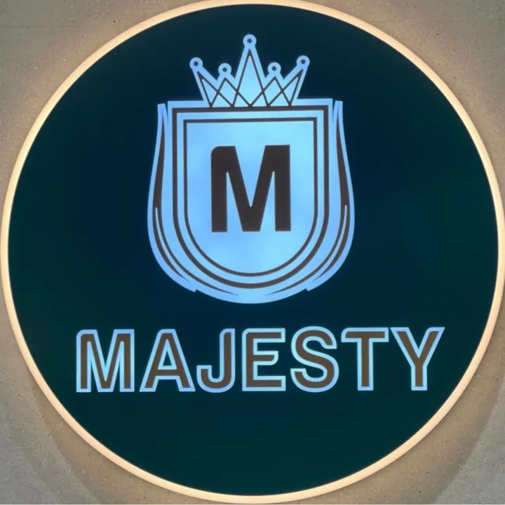 majstey2