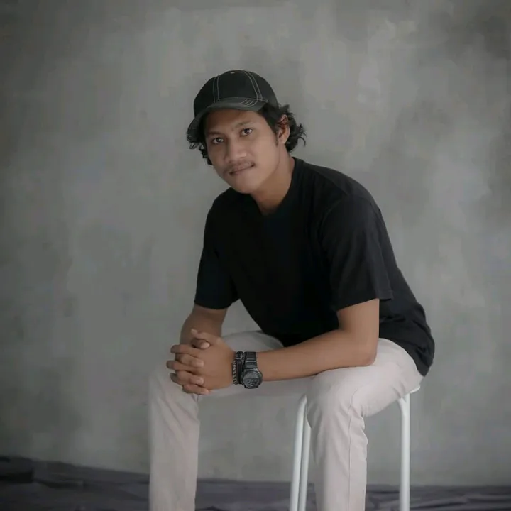 @azim.mdn