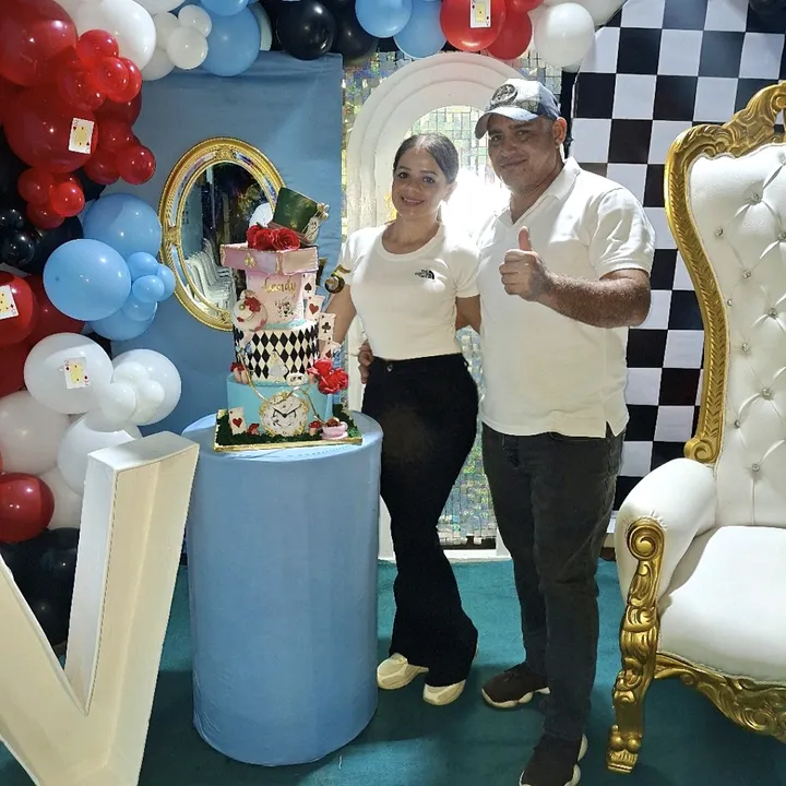 @vanecakes1595