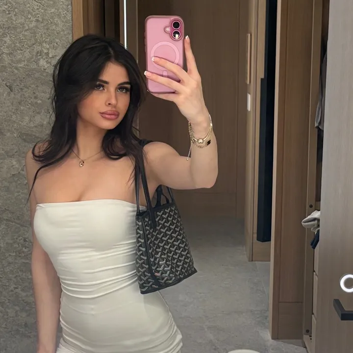 @avabava444
