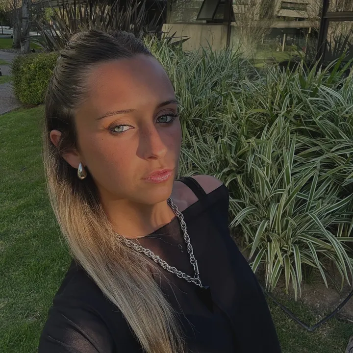 vickyrinaldii
