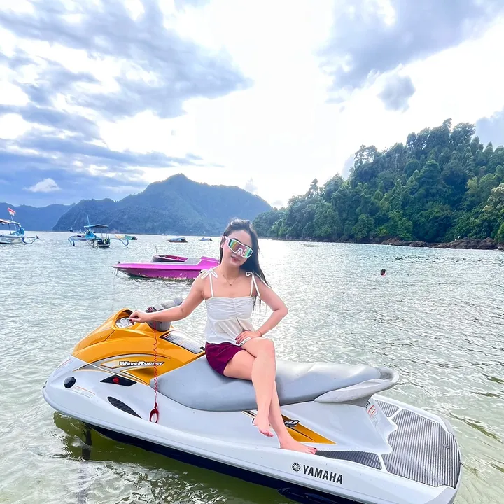 faradilafenna14