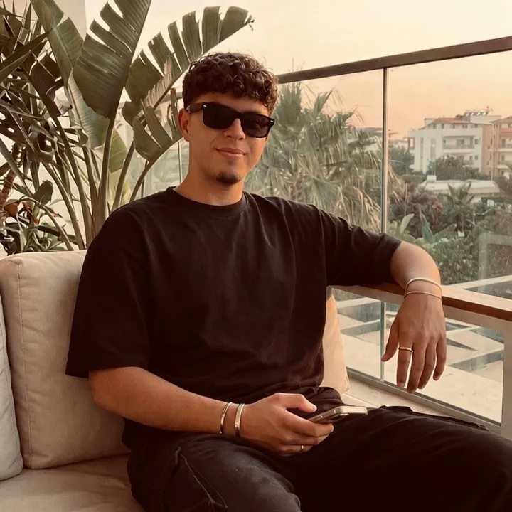 @aziz.4.real