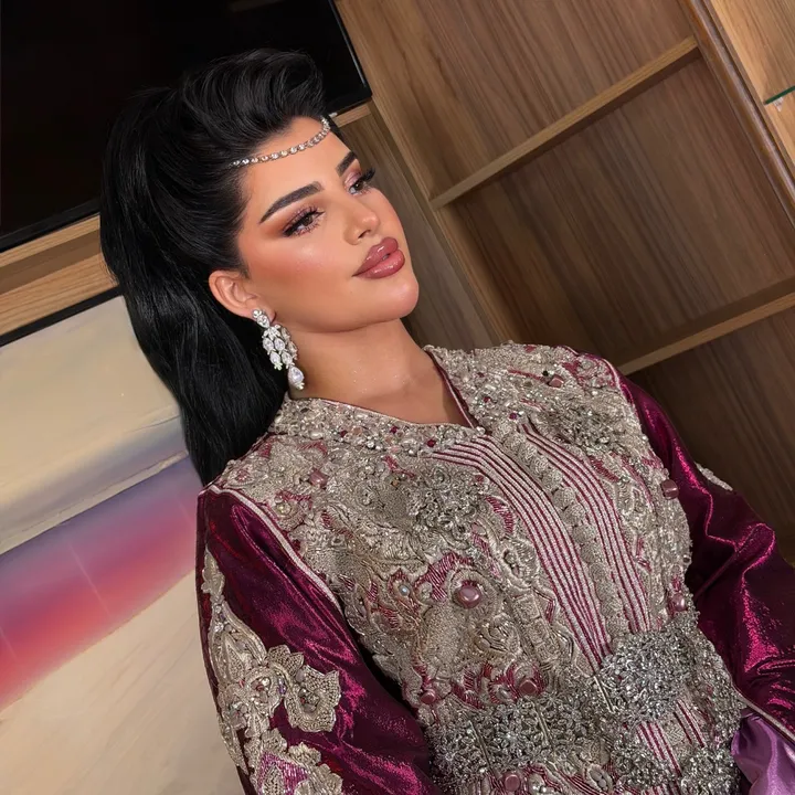 @najwaelkhatabi