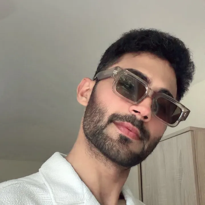 @aleehussainkhann