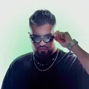 @freebot_