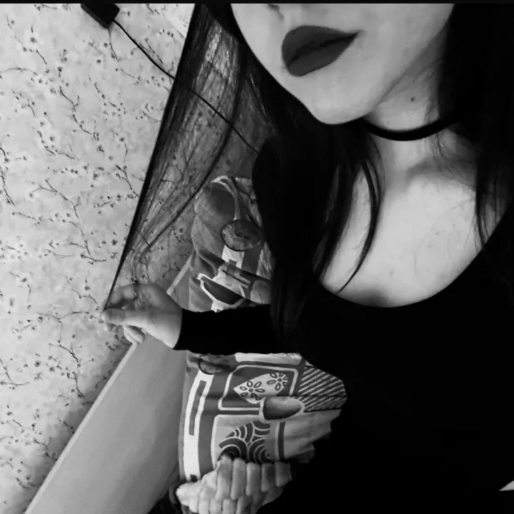 @mylifexia_