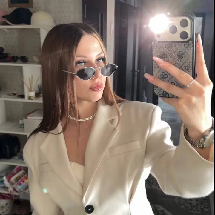 @lilizzkkkaaa