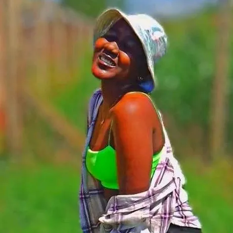 angie.muna