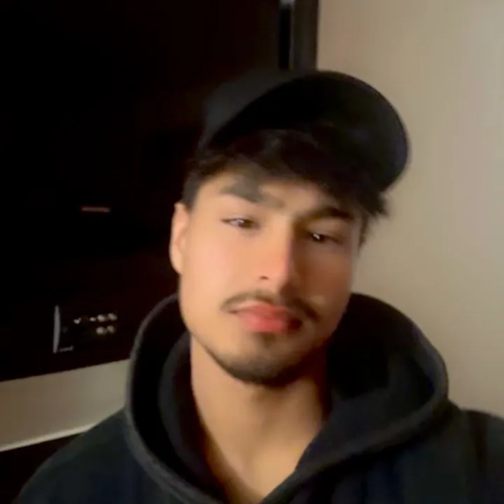 @kirat_.dhxllon