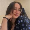 chlo_eroy