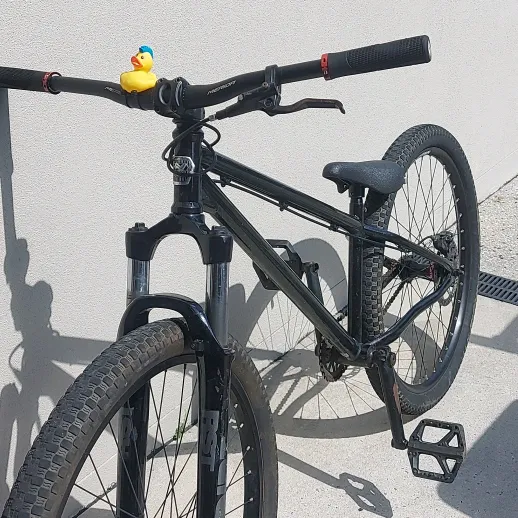@harv_rides_bikes