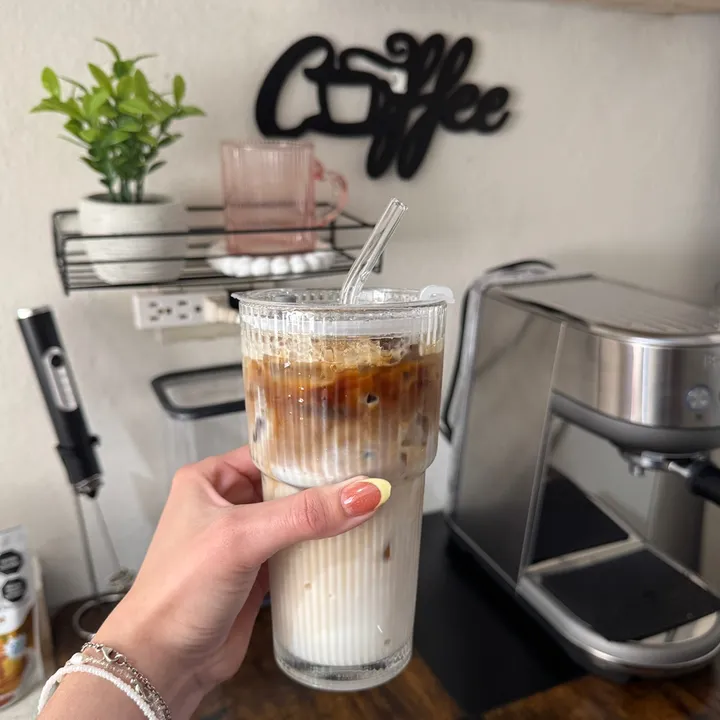 coffeandcoffe11