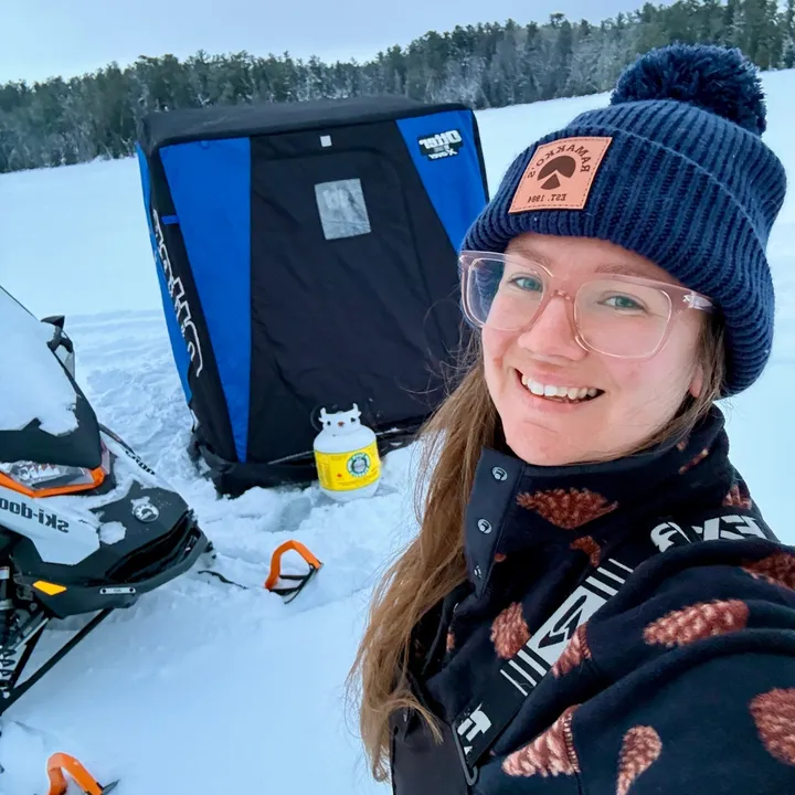 readbetweenthepines