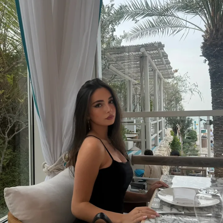 @lynnmezher