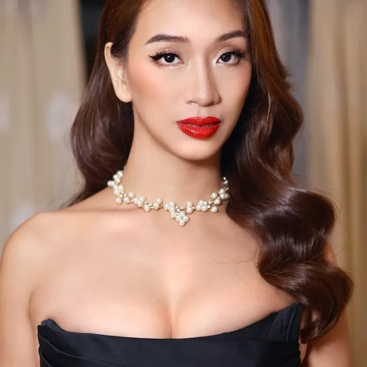 @_celinagrace