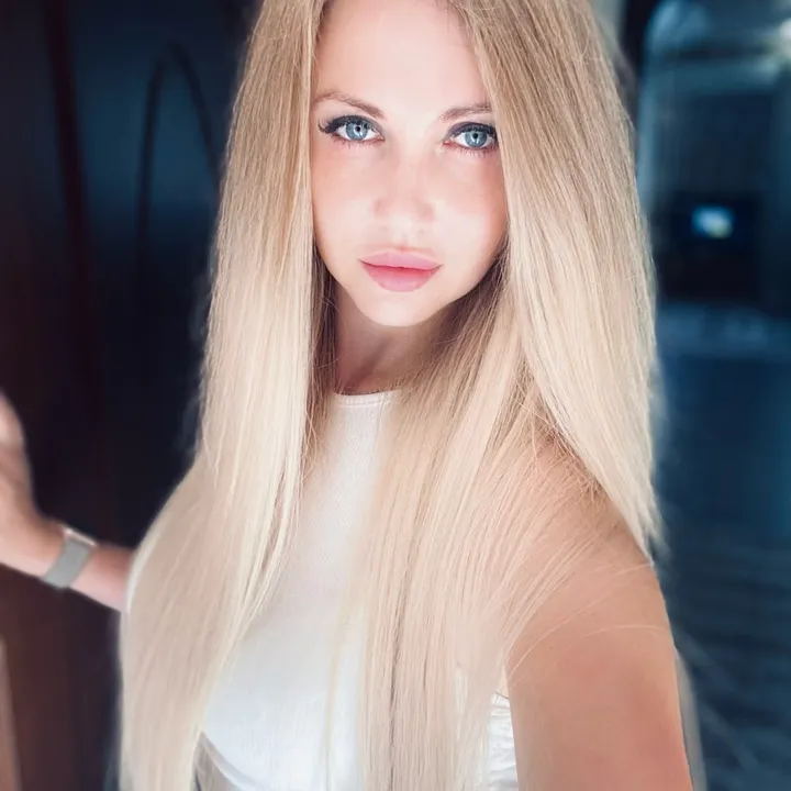 @alesya_8888