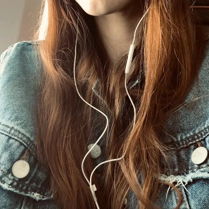 @evvvvvv_v
