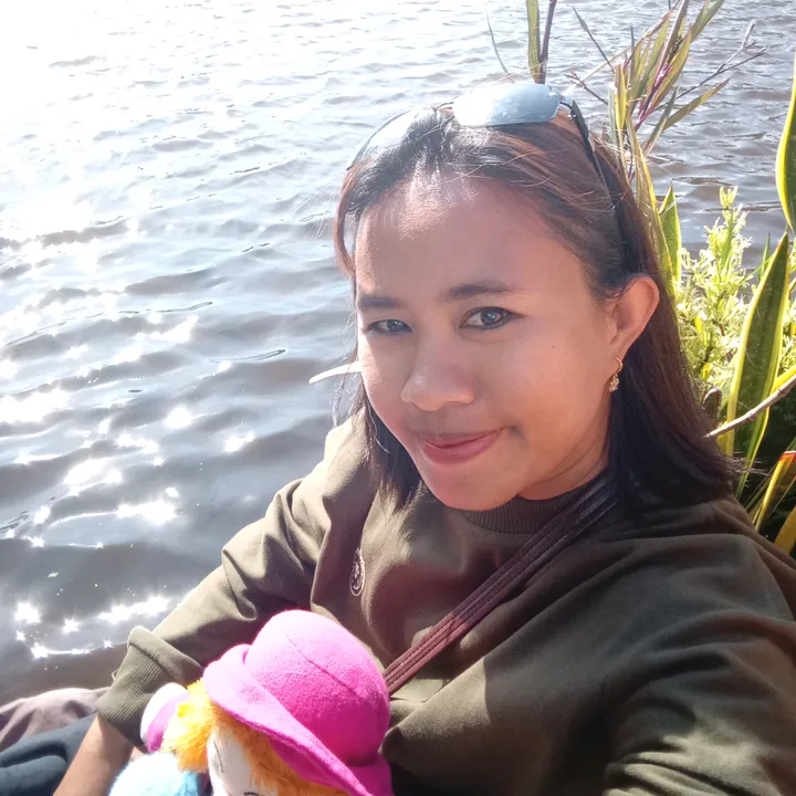 lau_ra01241