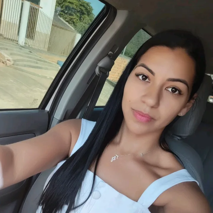 @nayara_assun