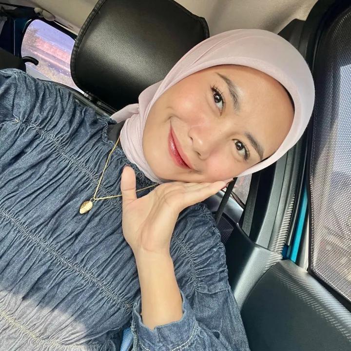 @mamiputraheresayang