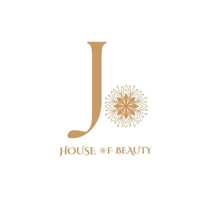 @j.houseofbeauty