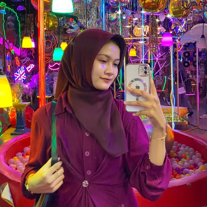 riyanadevinta_