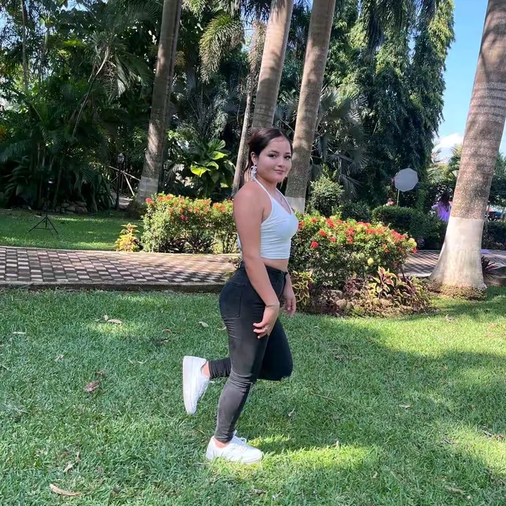 @reyes.maye8