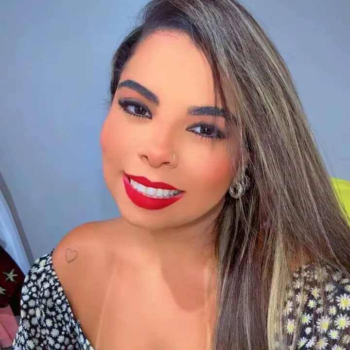 _.julianapereira