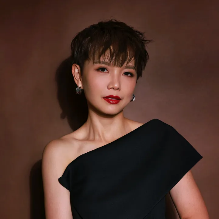 @orangetanhuitien