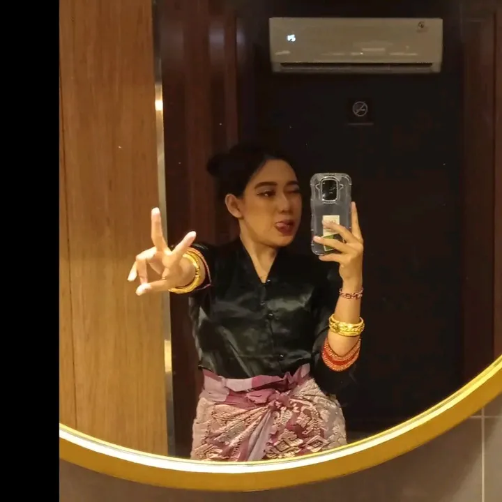 itsuniqueeeee_