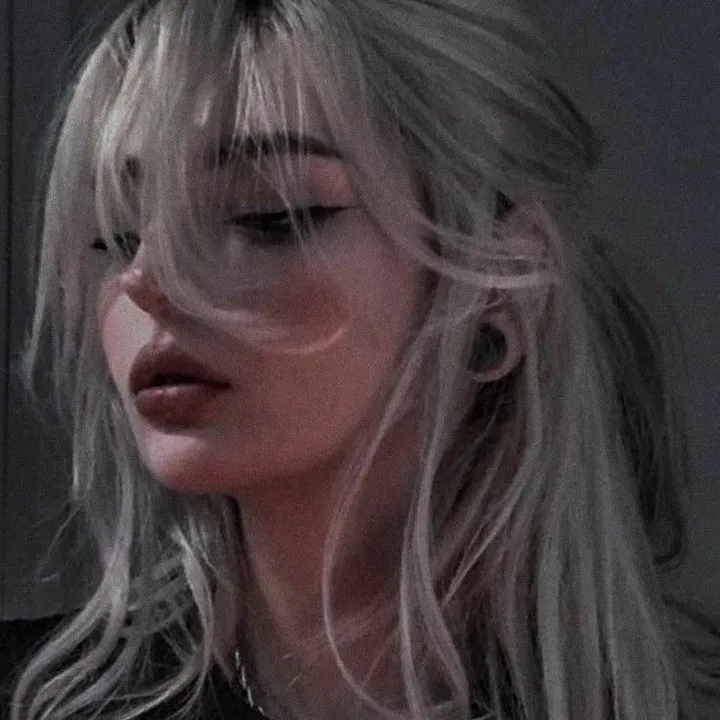 @_angelina_lp