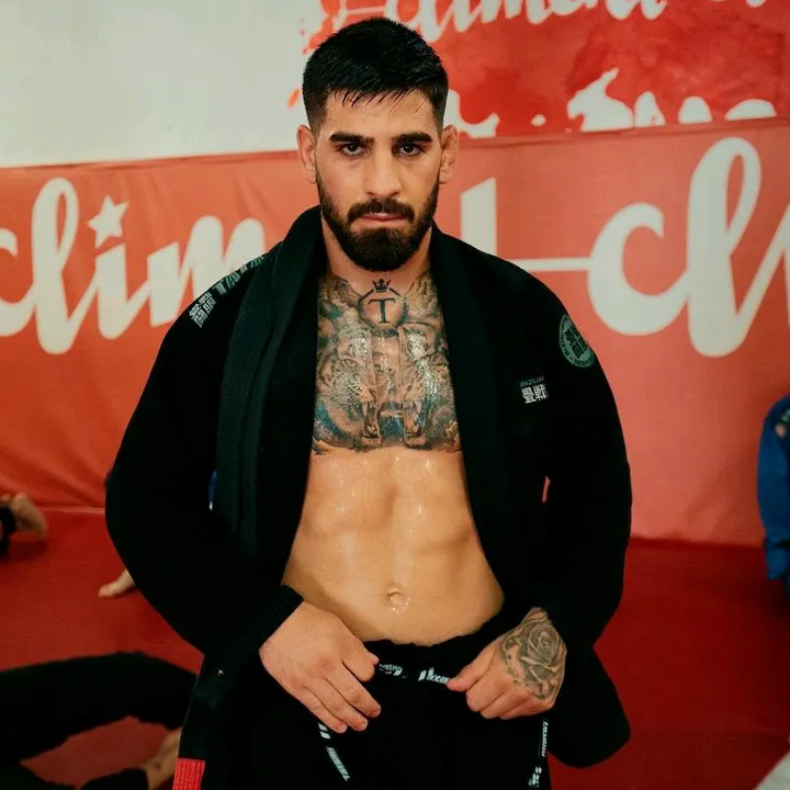 @thediaz_emre