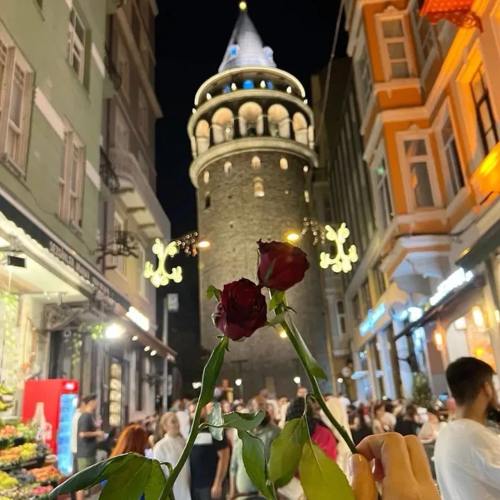 nisan.4.flwoer