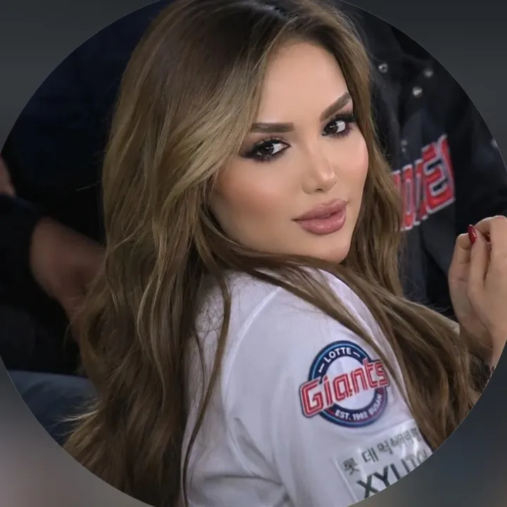 @siwar_khdhiri