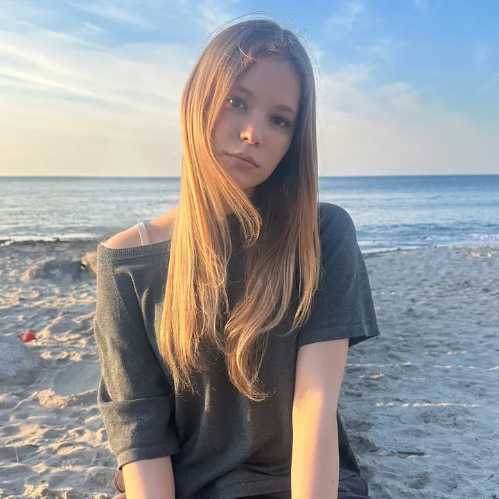 @krstn_221