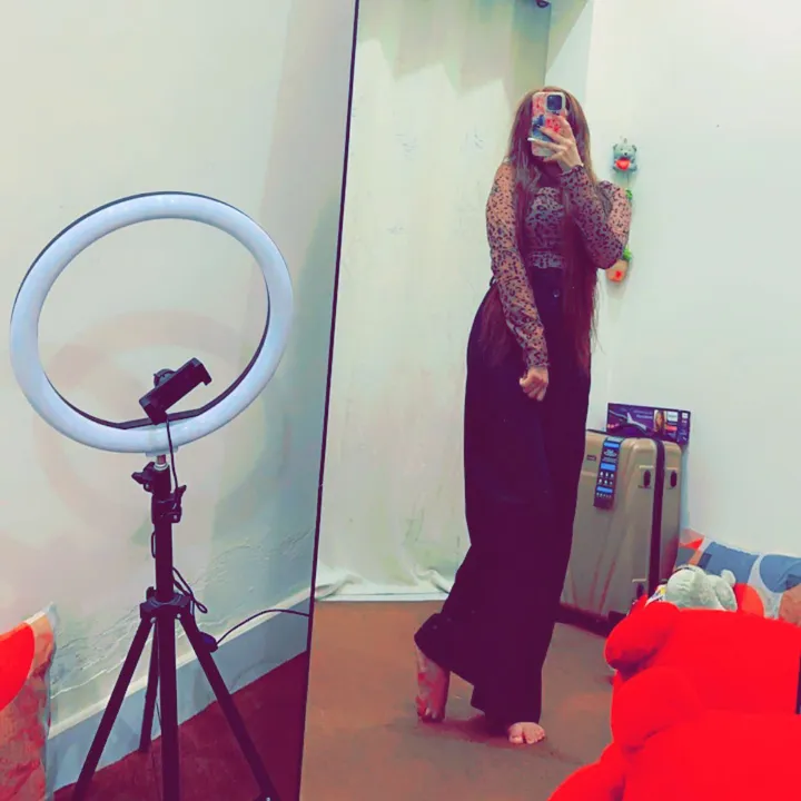 saba_.khann1