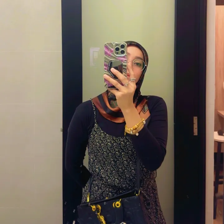 @awekjb7514