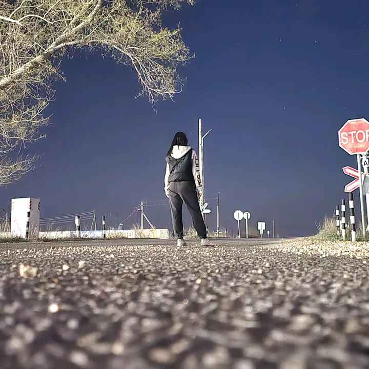@idinaxyi846