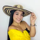@x_xmena_