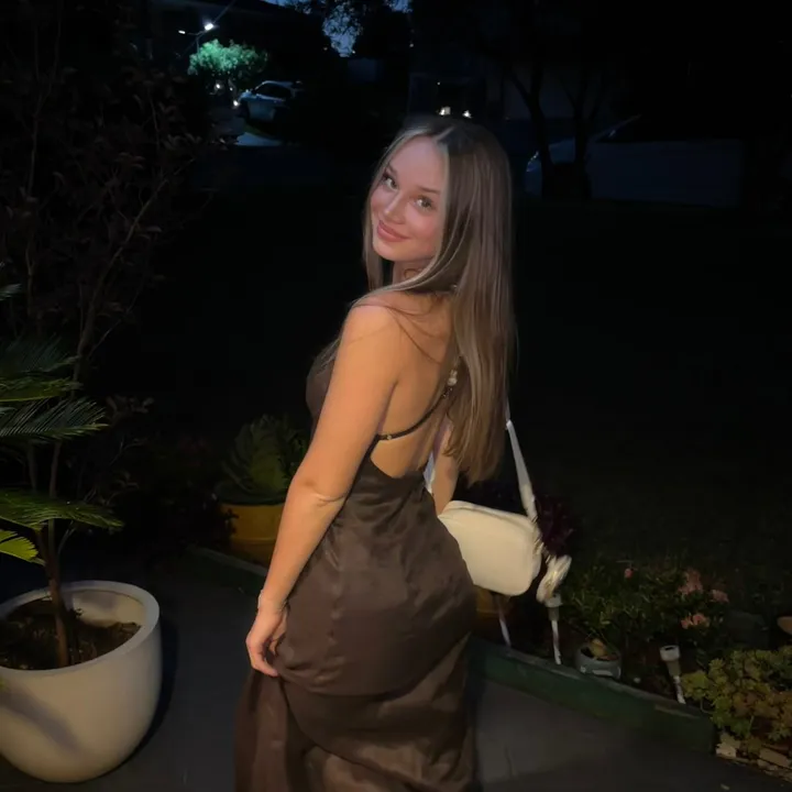 annika.33