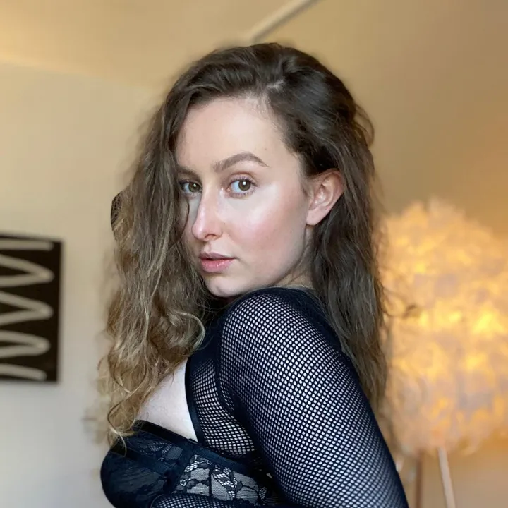 _poppyevans