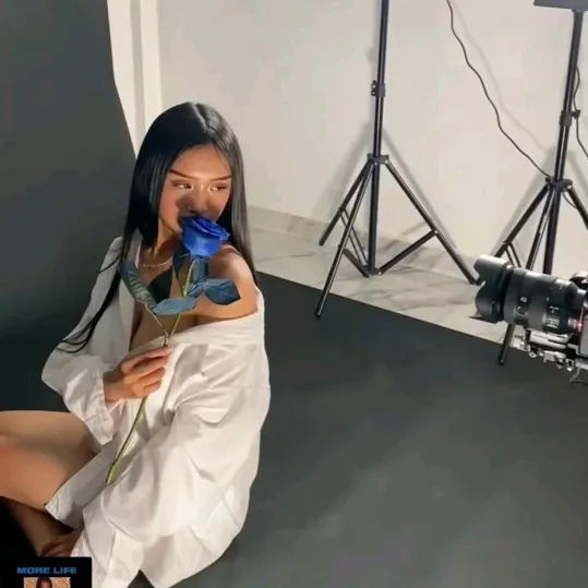 @iamshey_b