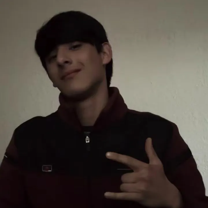 oybek_vlog